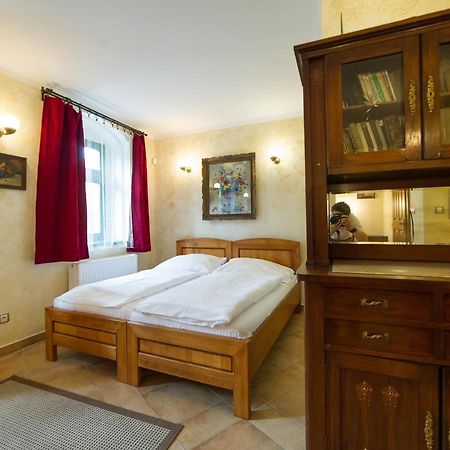 U Zvonu Apartments Český Krumlov Eksteriør bilde