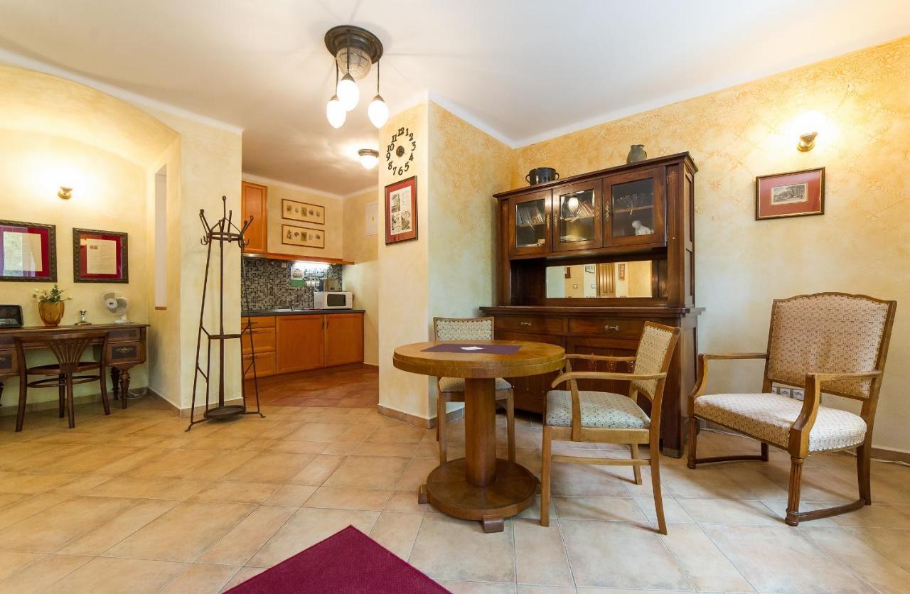 U Zvonu Apartments Český Krumlov Eksteriør bilde