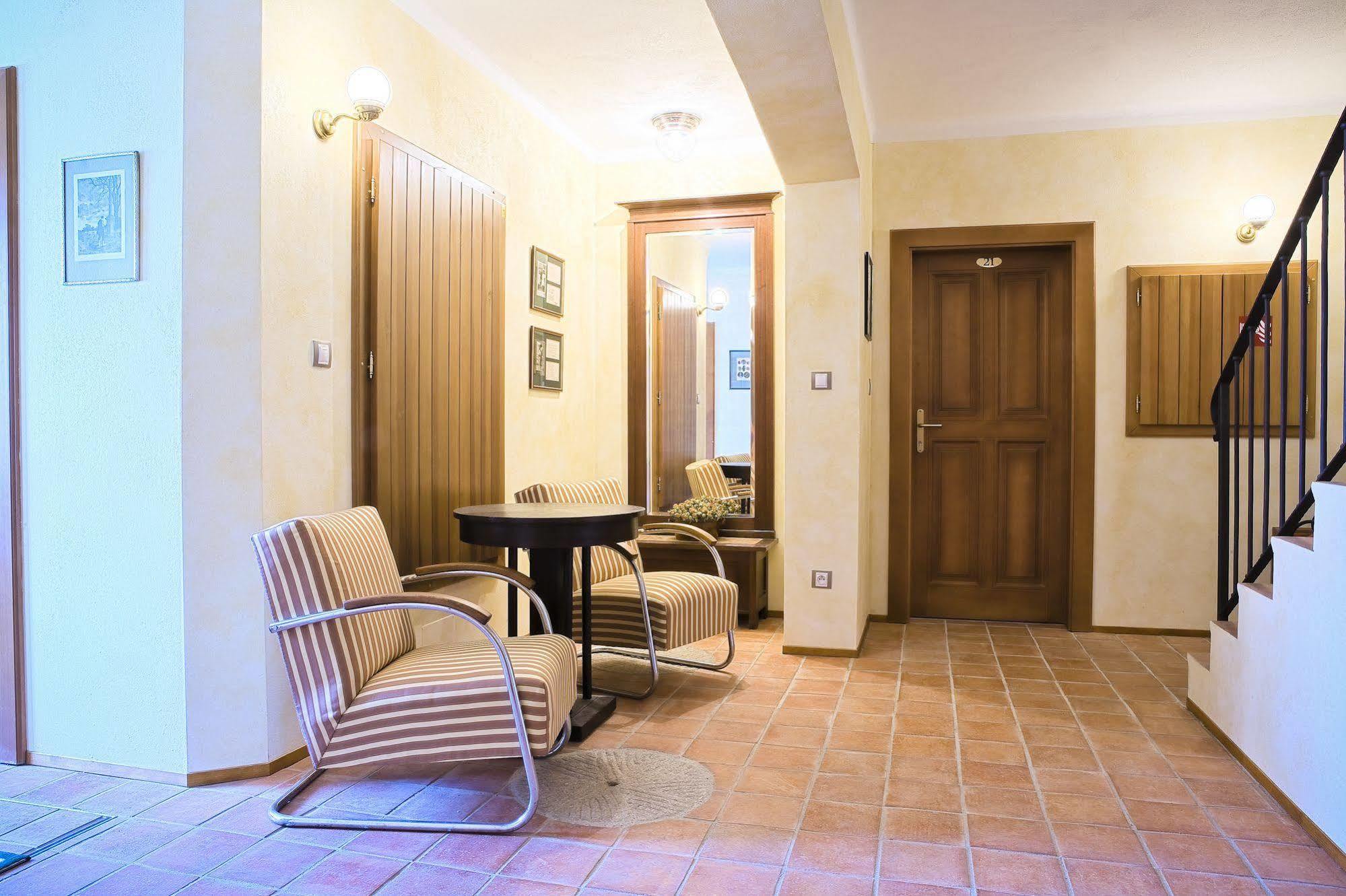U Zvonu Apartments Český Krumlov Eksteriør bilde