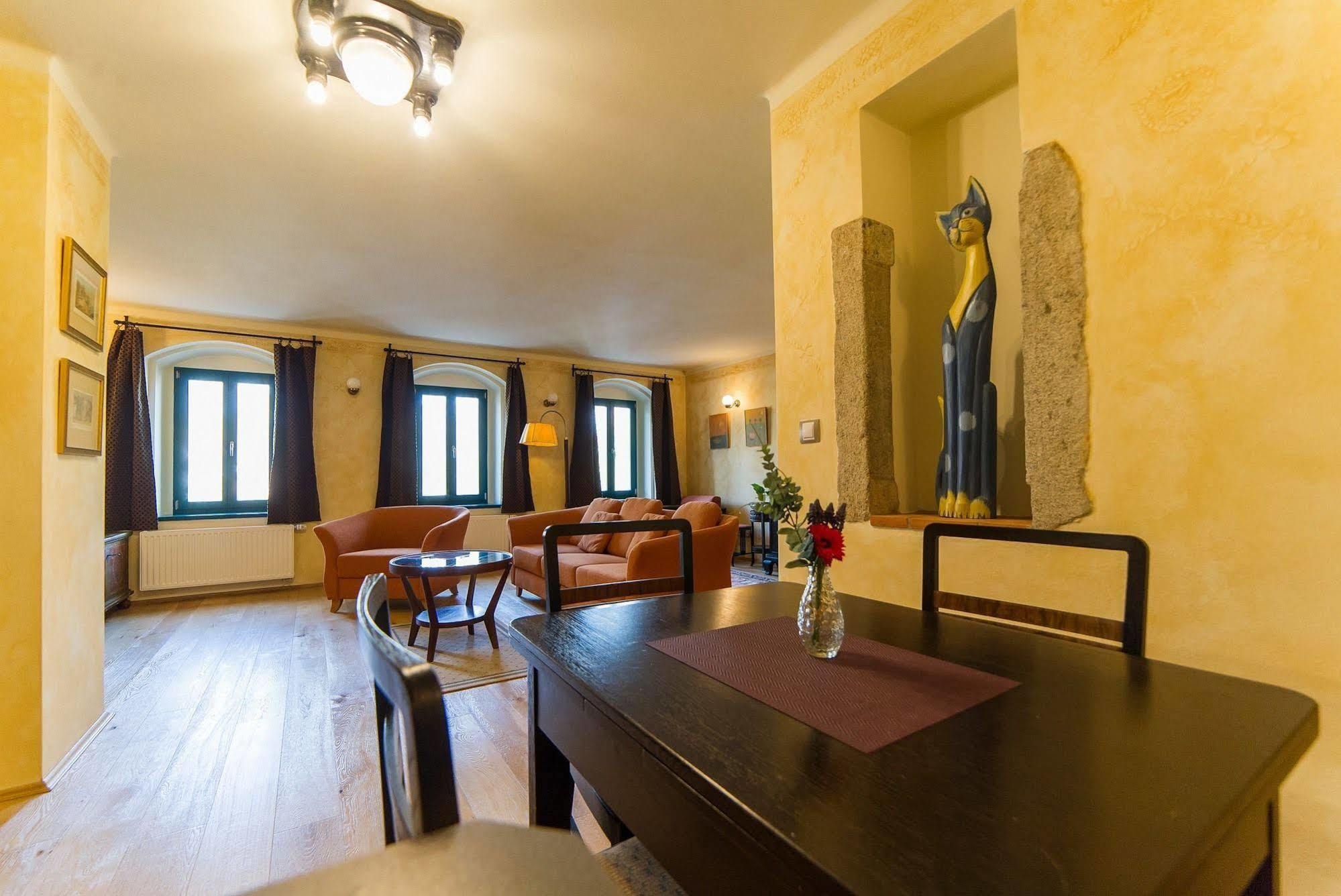 U Zvonu Apartments Český Krumlov Eksteriør bilde