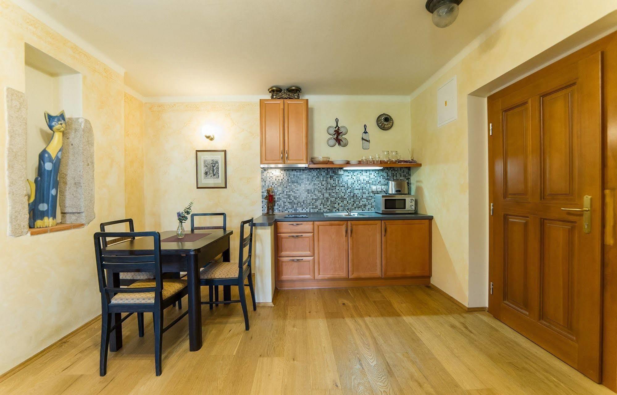 U Zvonu Apartments Český Krumlov Eksteriør bilde